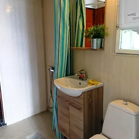 Pajarinhovi Hirsimokki 43 M2 *