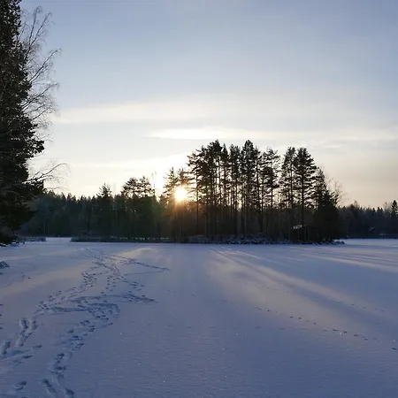 Loma-asunnot Pajarinhovi Hirsimokki 43 M2 Puhos